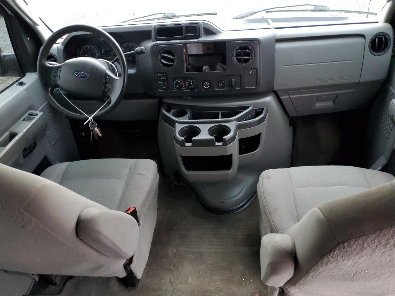 FORD ECONOLINE E350 SUPER DUTY WAGON