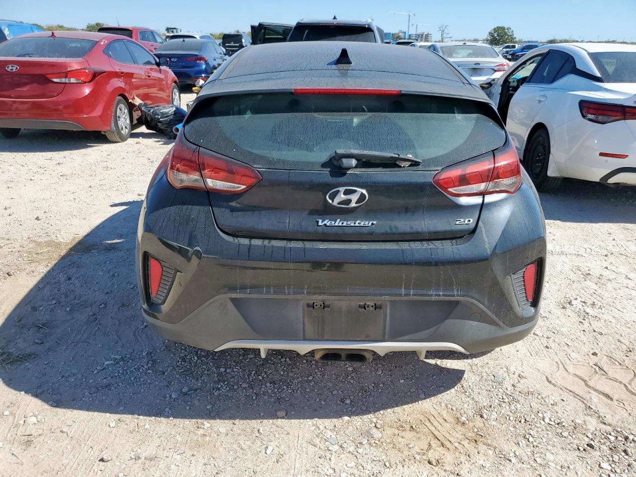 HYUNDAI VELOSTER BASE