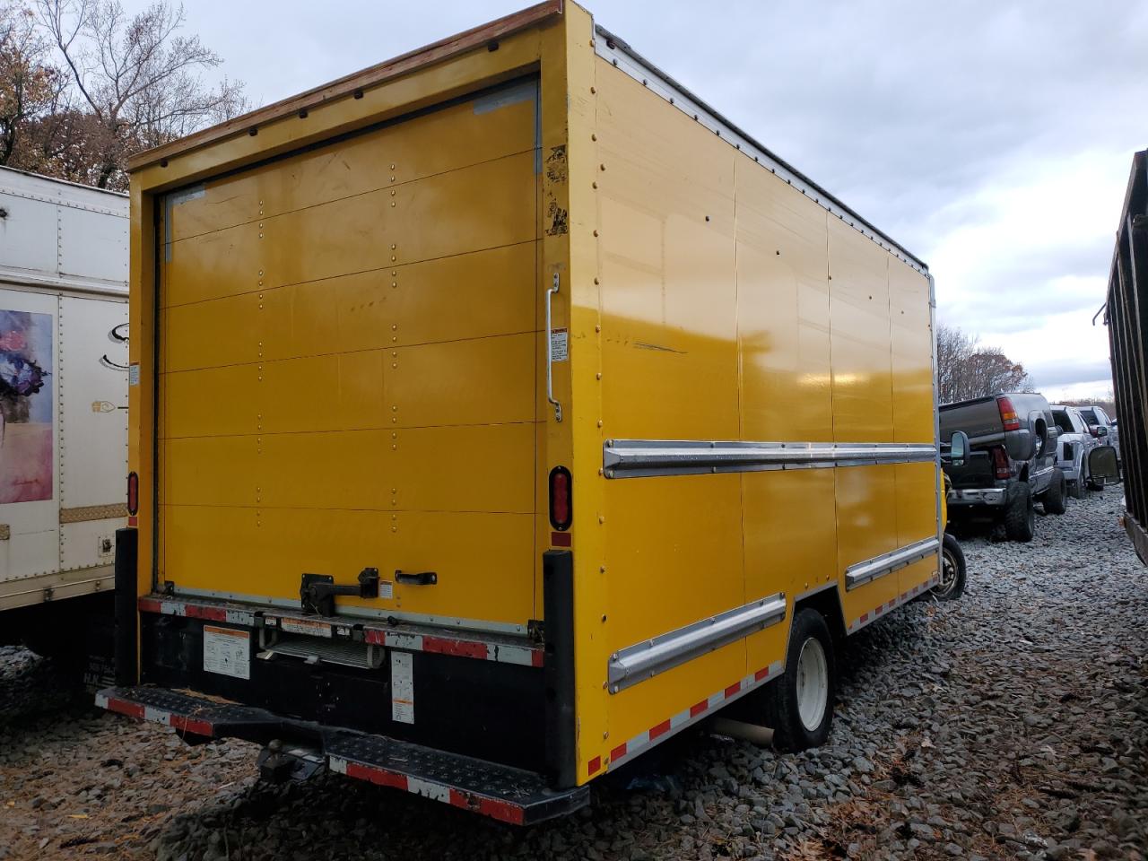 FORD ECONOLINE E350 SUPER DUTY CUTAWAY VAN