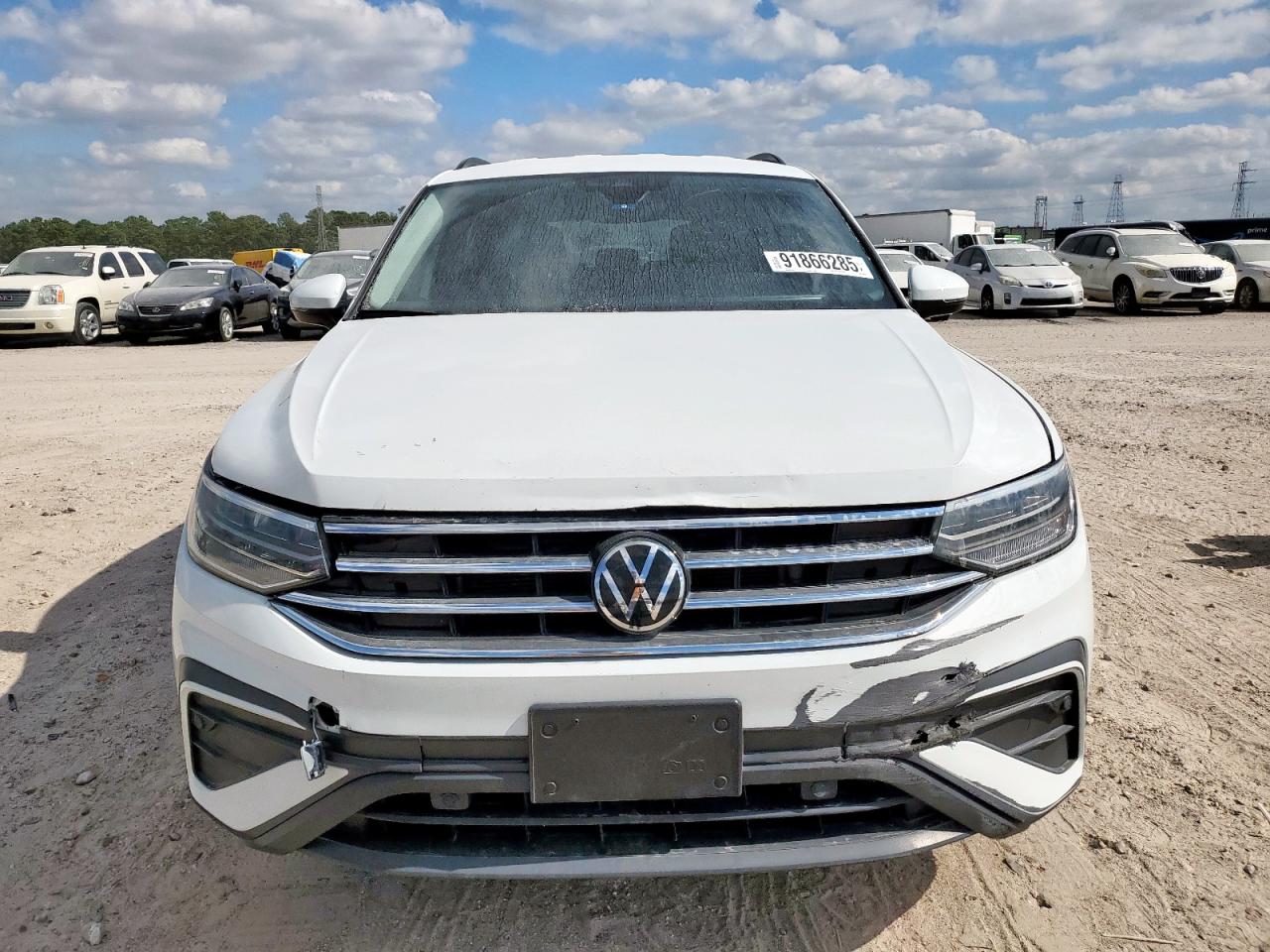 VOLKSWAGEN TIGUAN S