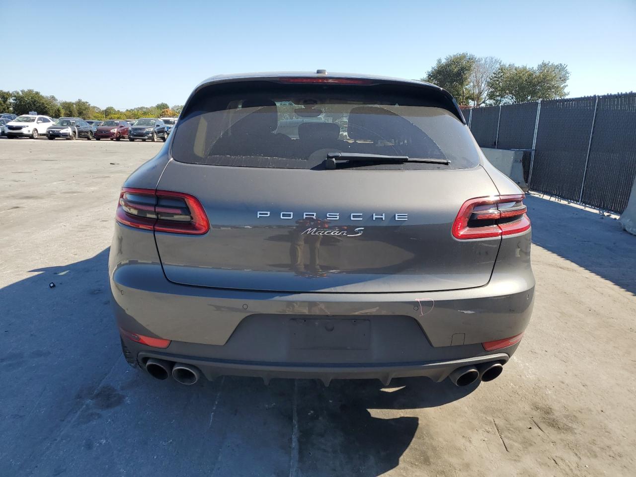PORSCHE MACAN S