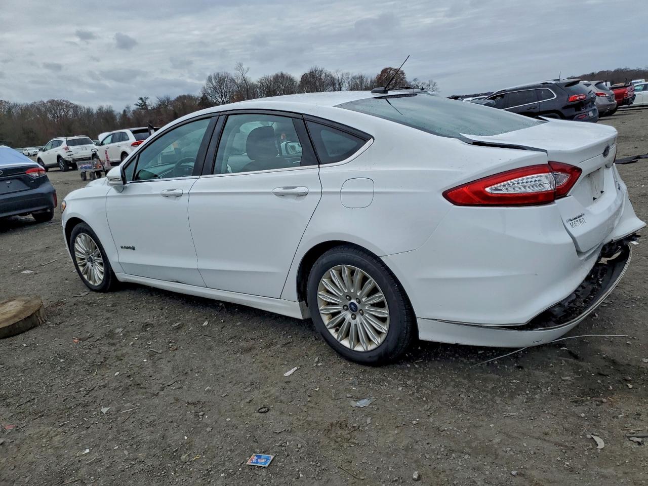 FORD FUSION SE HYBRID