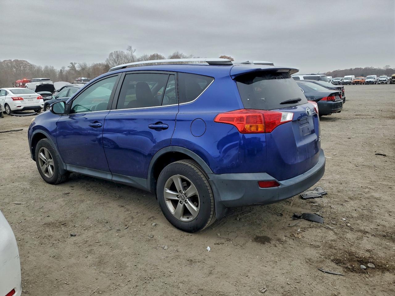 TOYOTA RAV4 XLE