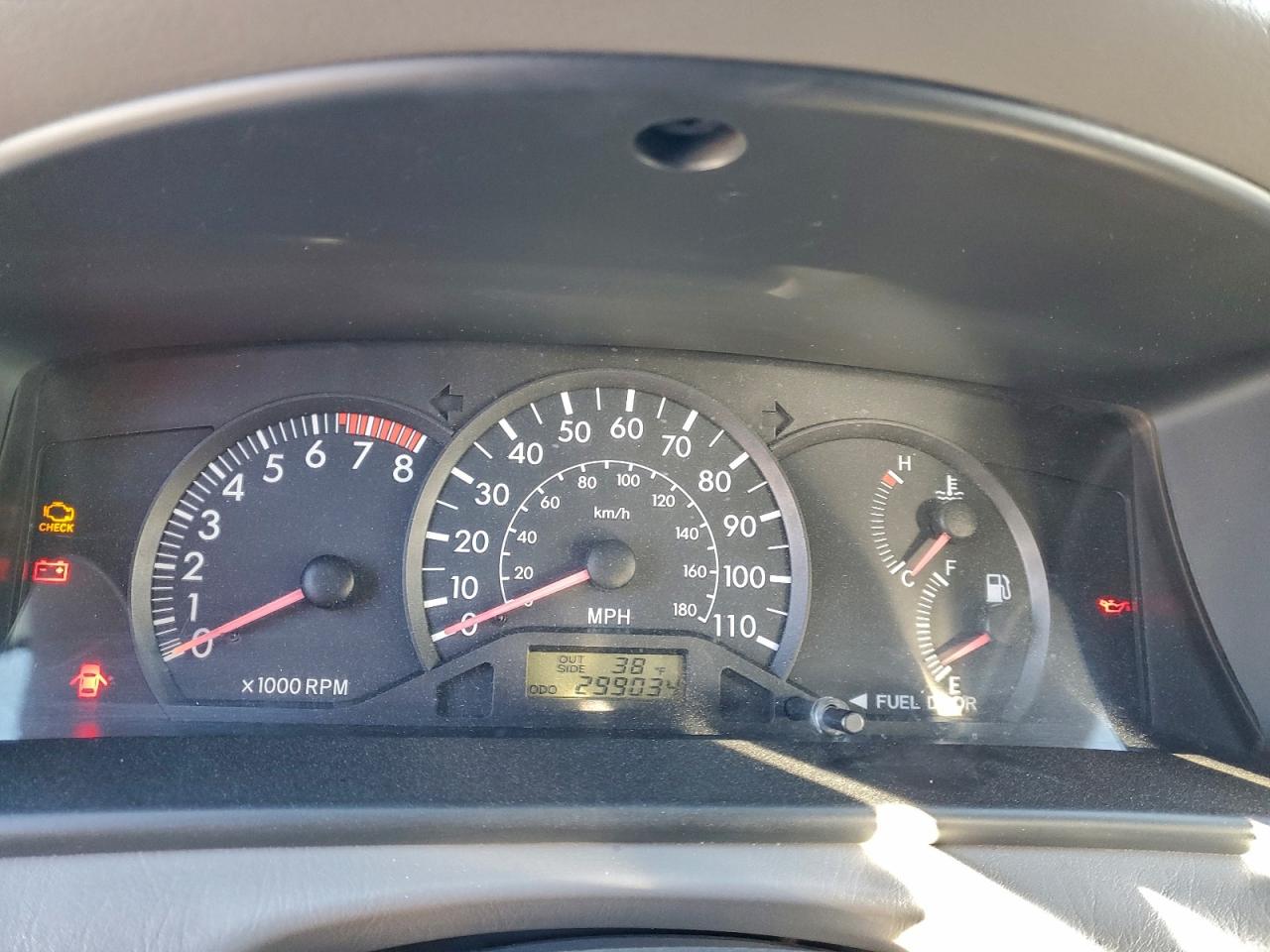 Lot #3297170873 2004 TOYOTA COROLLA CE