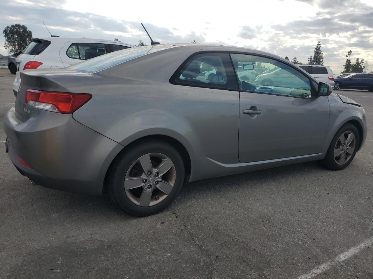 KIA FORTE EX