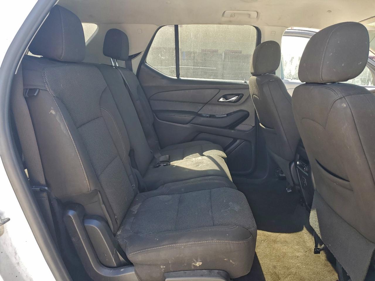 CHEVROLET TRAVERSE LS