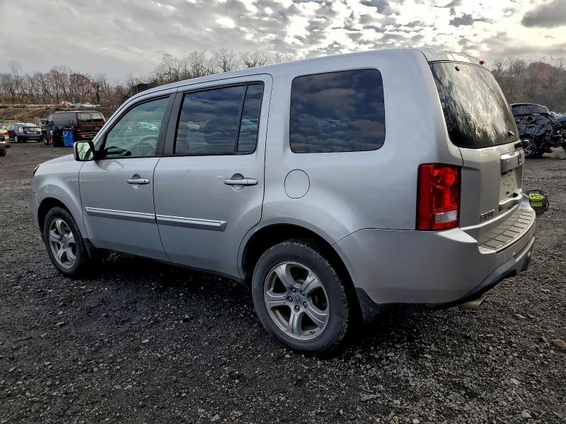 2015 HONDA PILOT EXL #3304516476