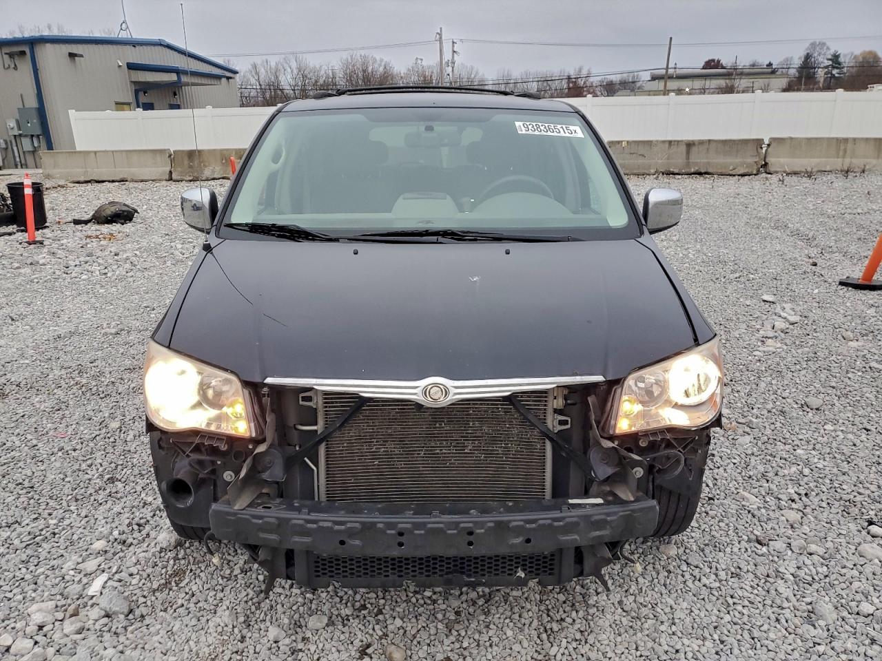 CHRYSLER TOWN & COUNTRY TOURING