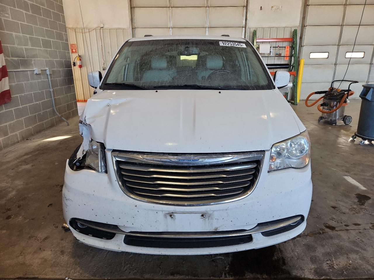 CHRYSLER TOWN & COUNTRY TOURING
