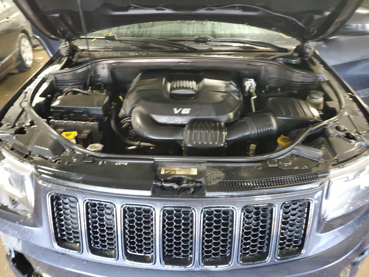 JEEP GRAND CHEROKEE LAREDO