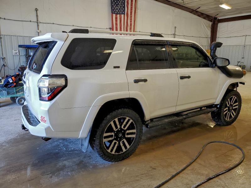 2019 TOYOTA 4RUNNER SR #3305342312