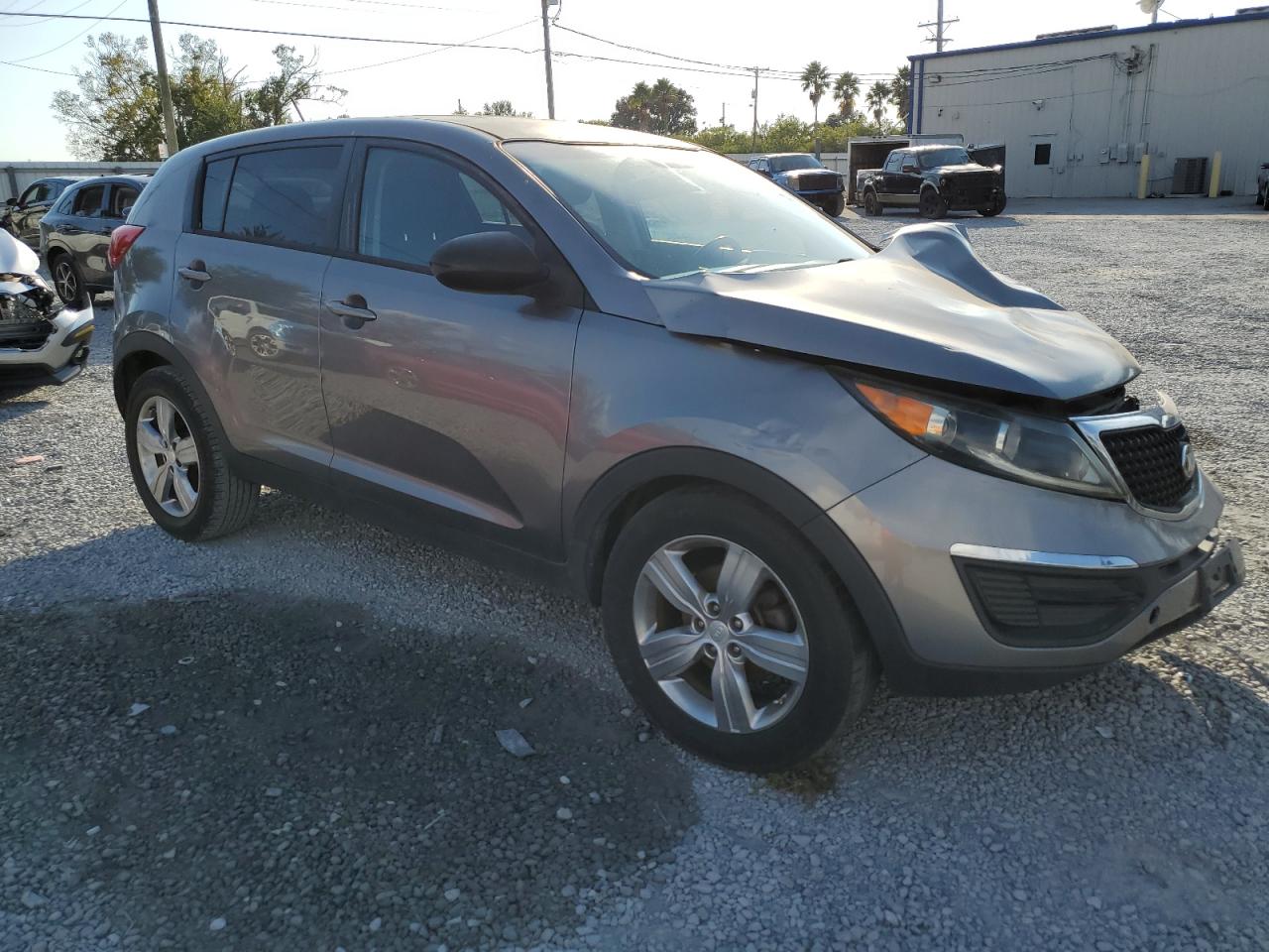KIA SPORTAGE LX