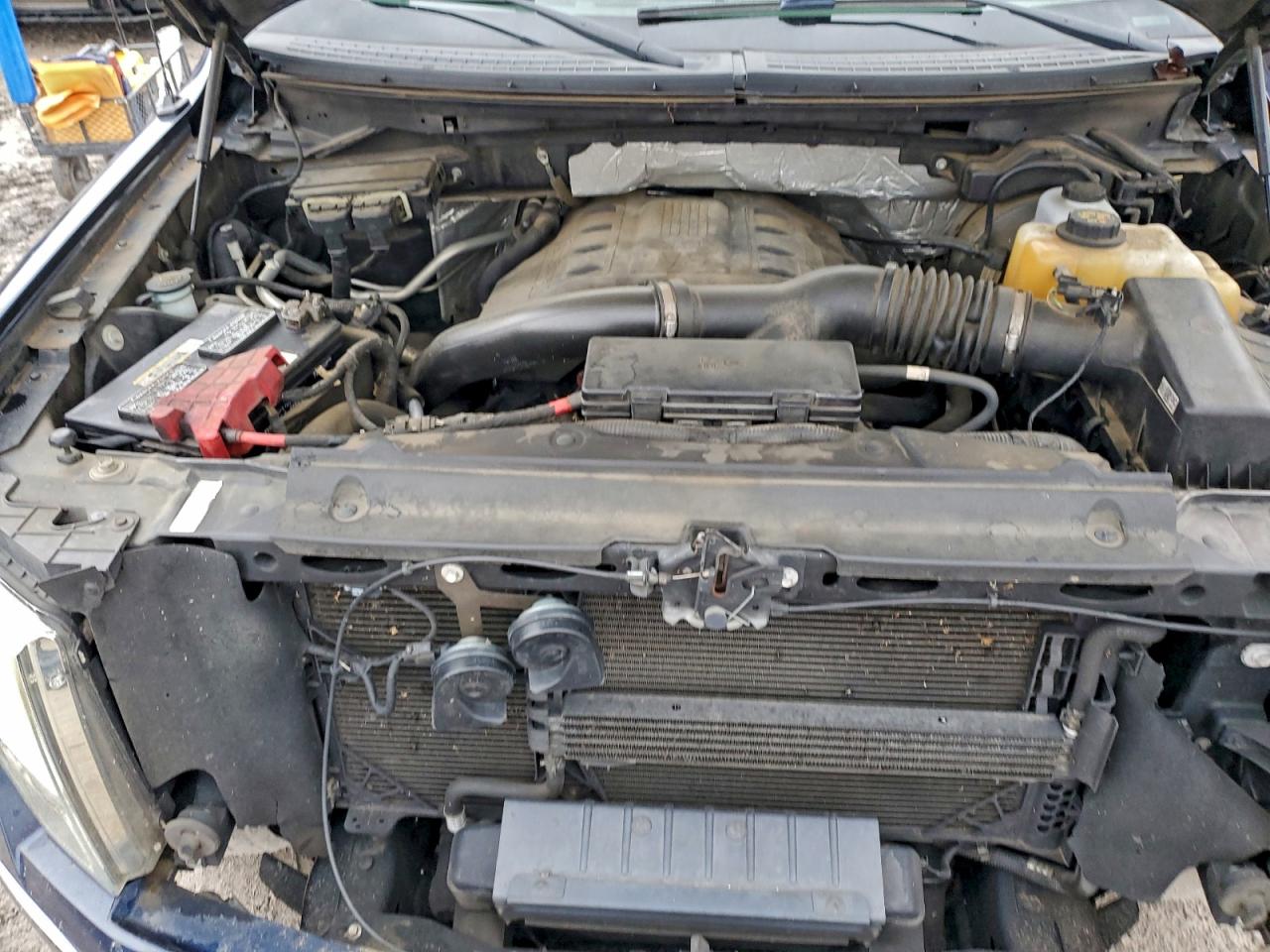 FORD F-150 SUPERCREW