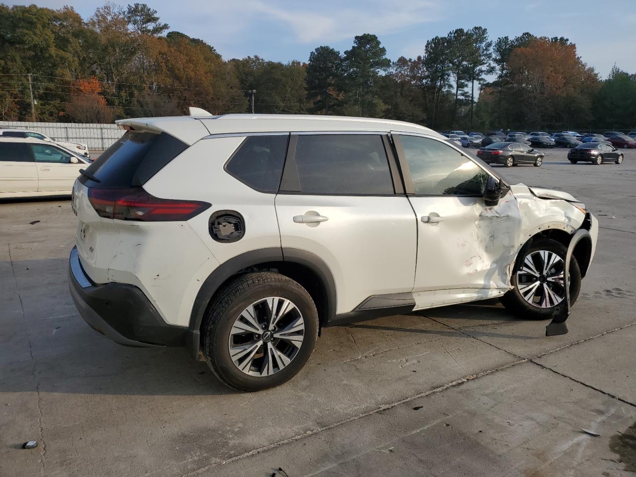 NISSAN ROGUE SV