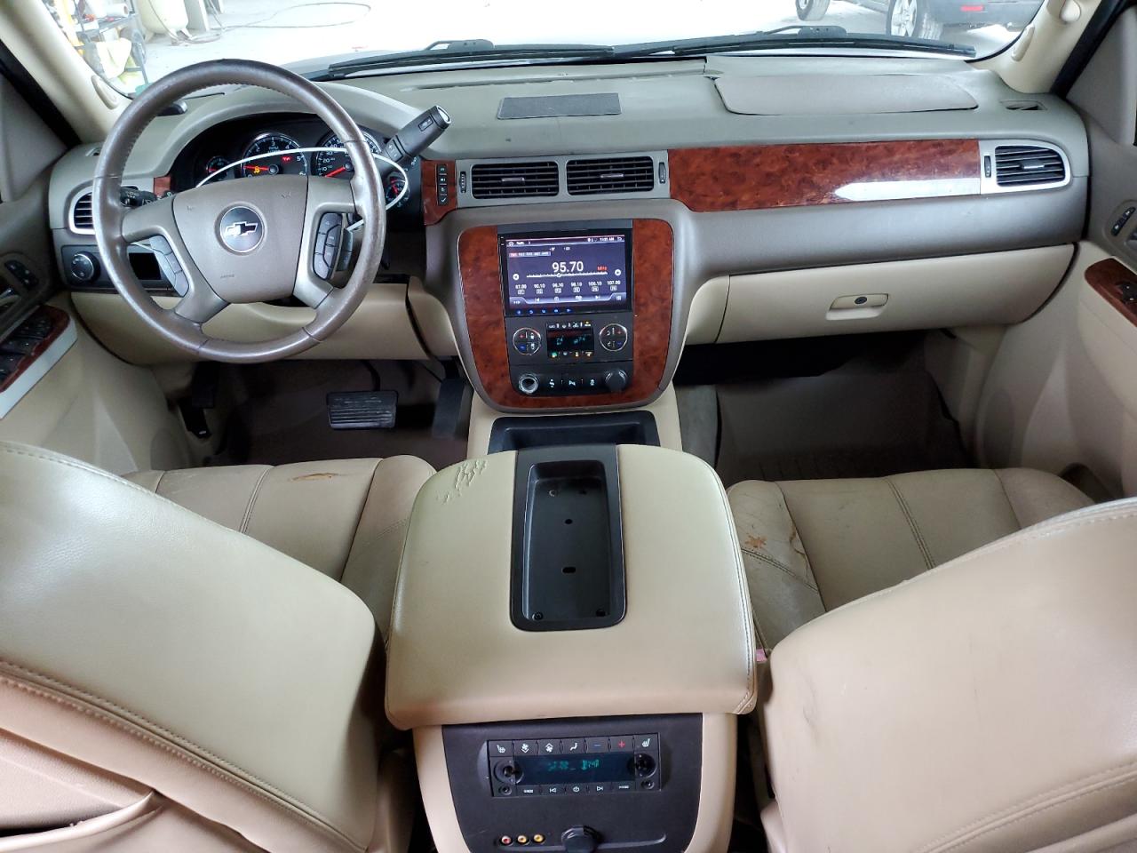 CHEVROLET TAHOE C1500 LT