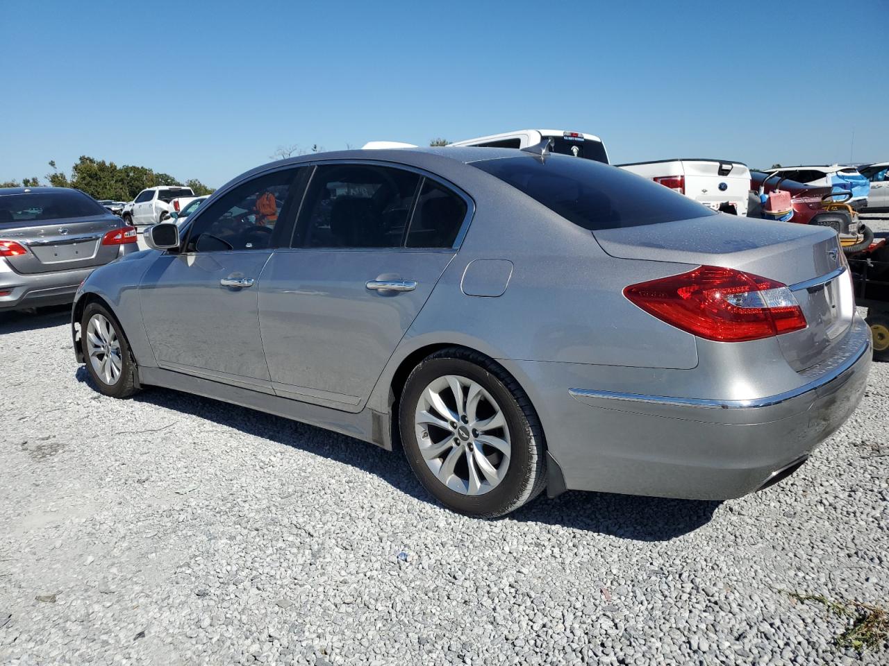 HYUNDAI GENESIS 3.8L