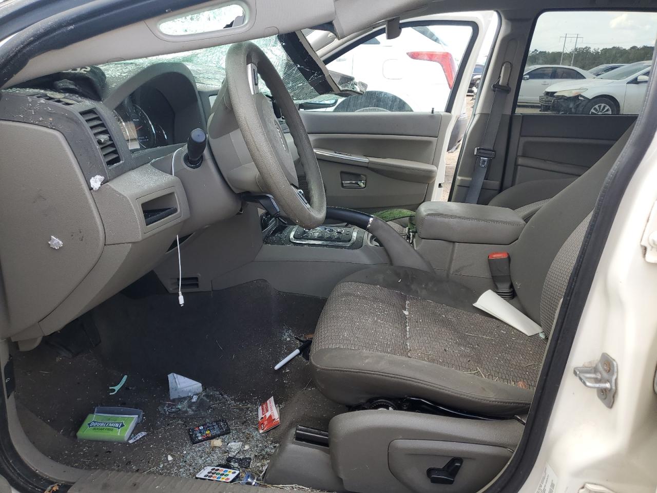 JEEP GRAND CHEROKEE LAREDO