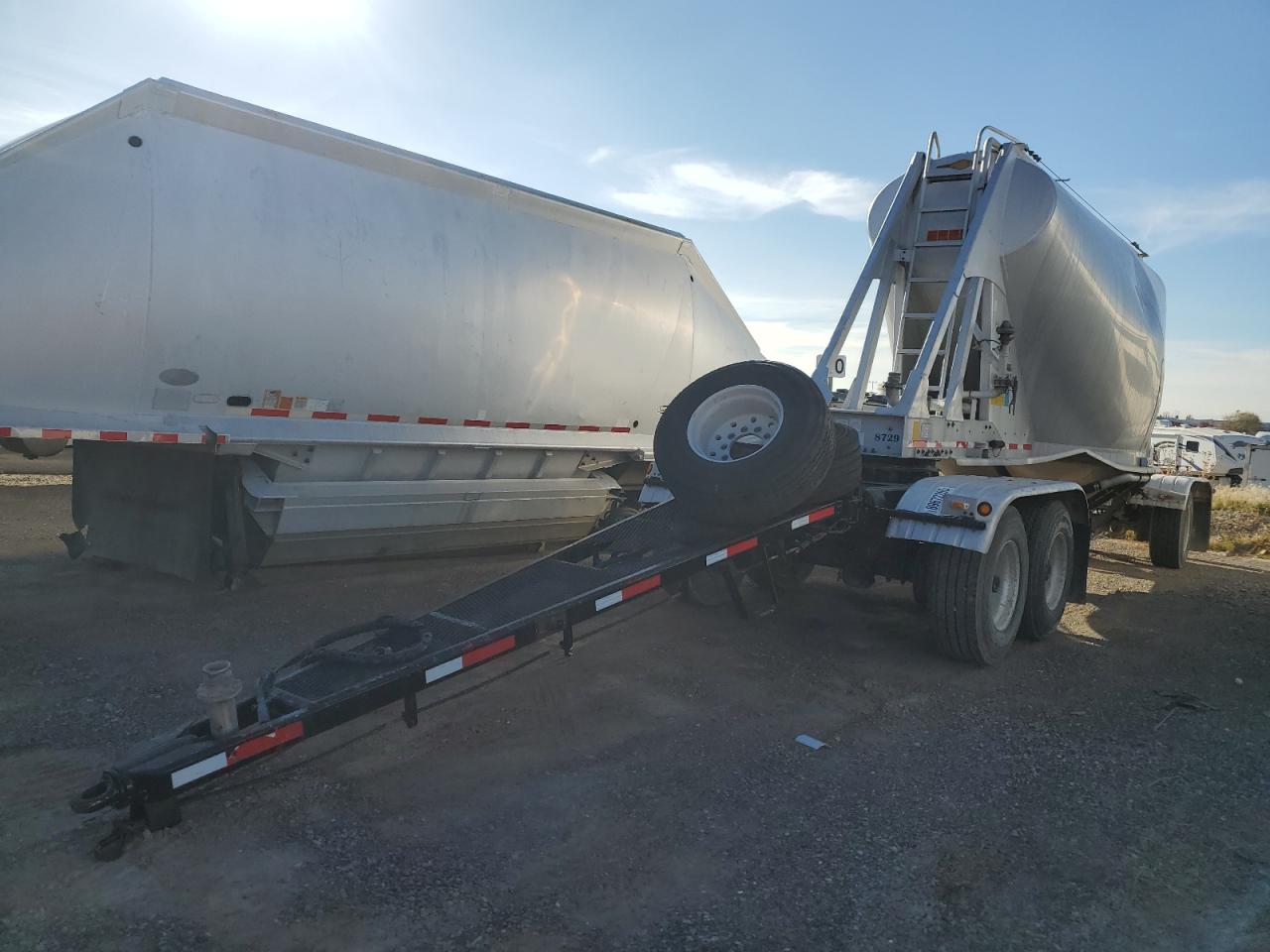 Lot #3293716395 2007 BEALL TRAILER