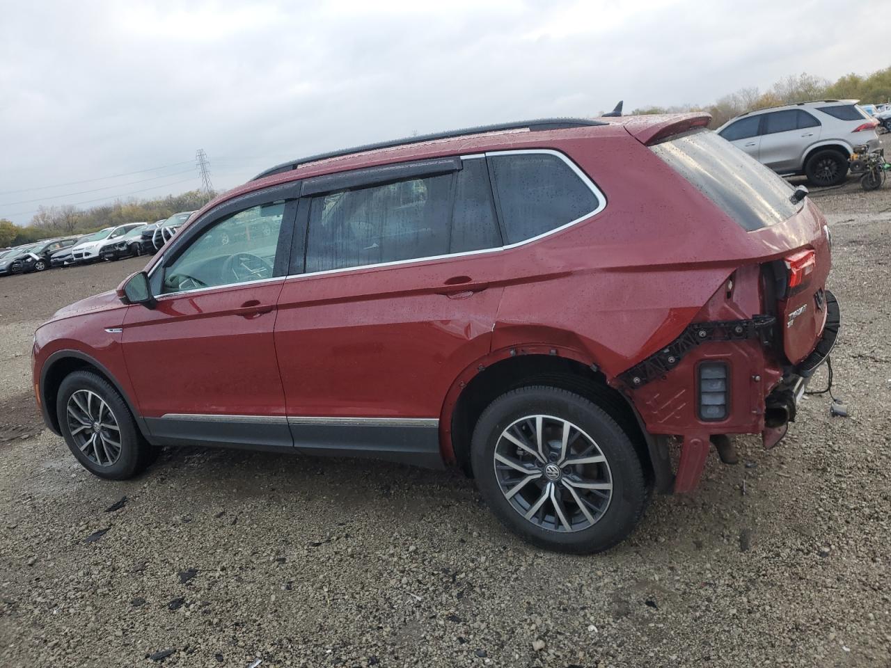 VOLKSWAGEN TIGUAN SE