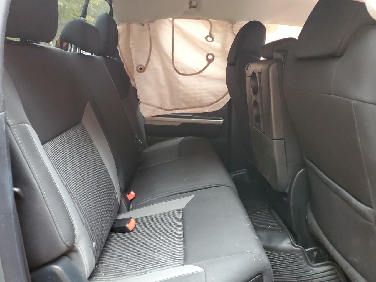 TOYOTA TUNDRA DOUBLE CAB SR