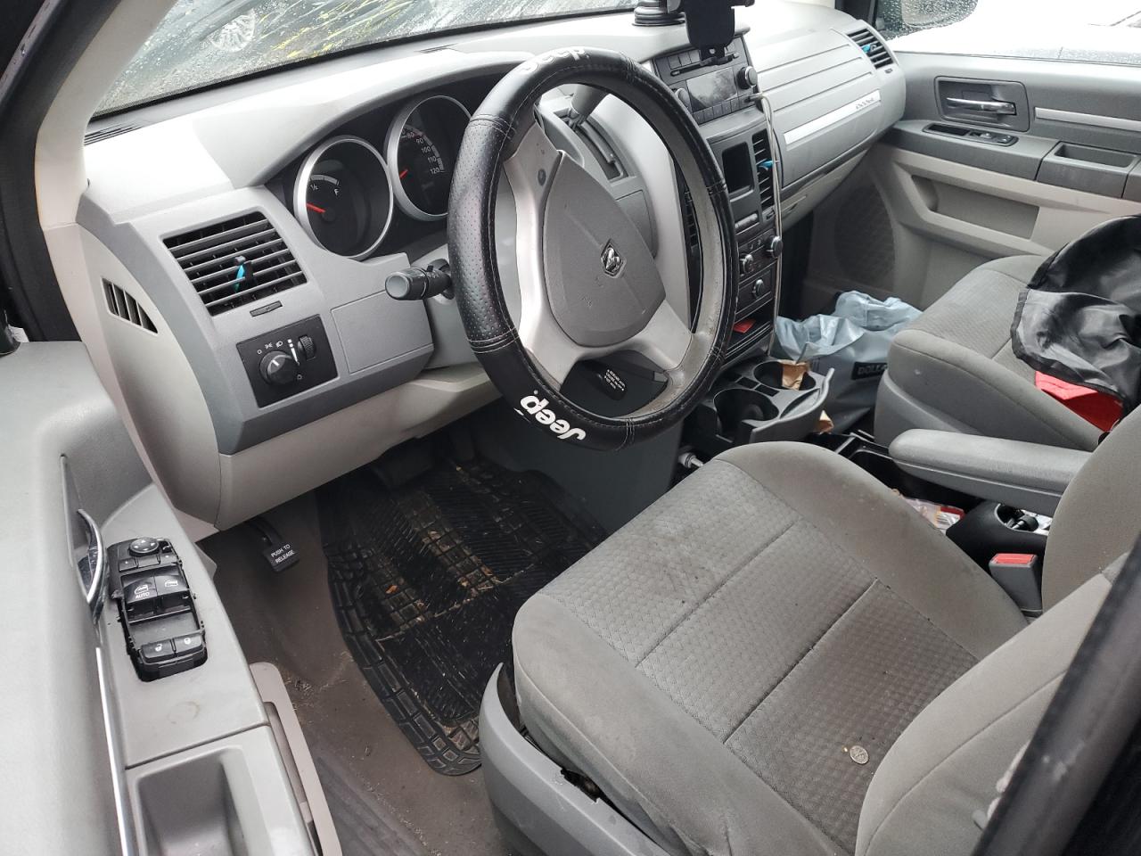 DODGE GRAND CARAVAN SE