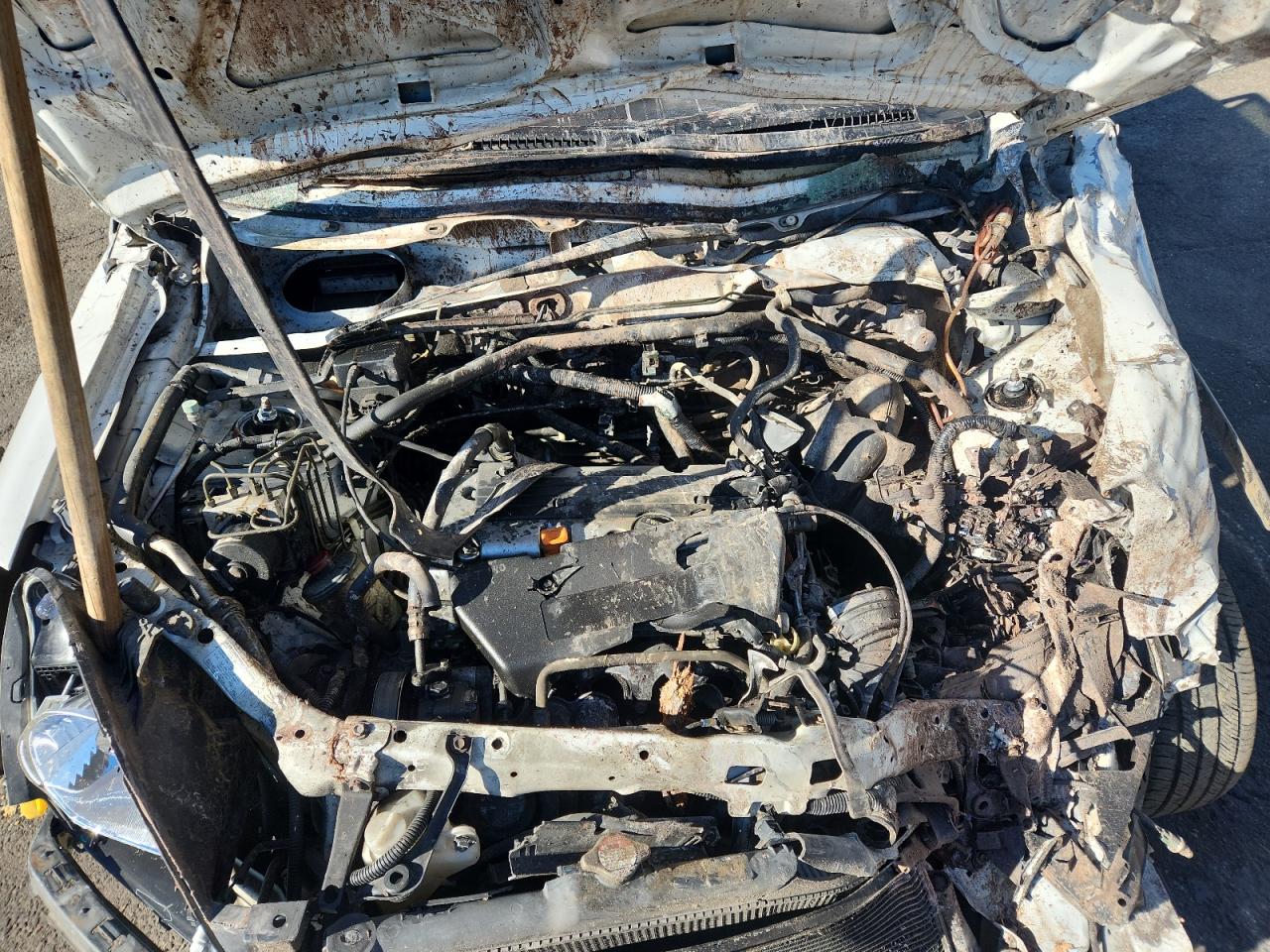 Lot #3304585435 2004 HONDA CR-V EX