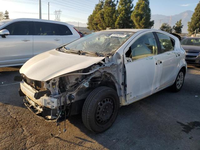 Global Auto Auctions: 2014 TOYOTA PRIUS C