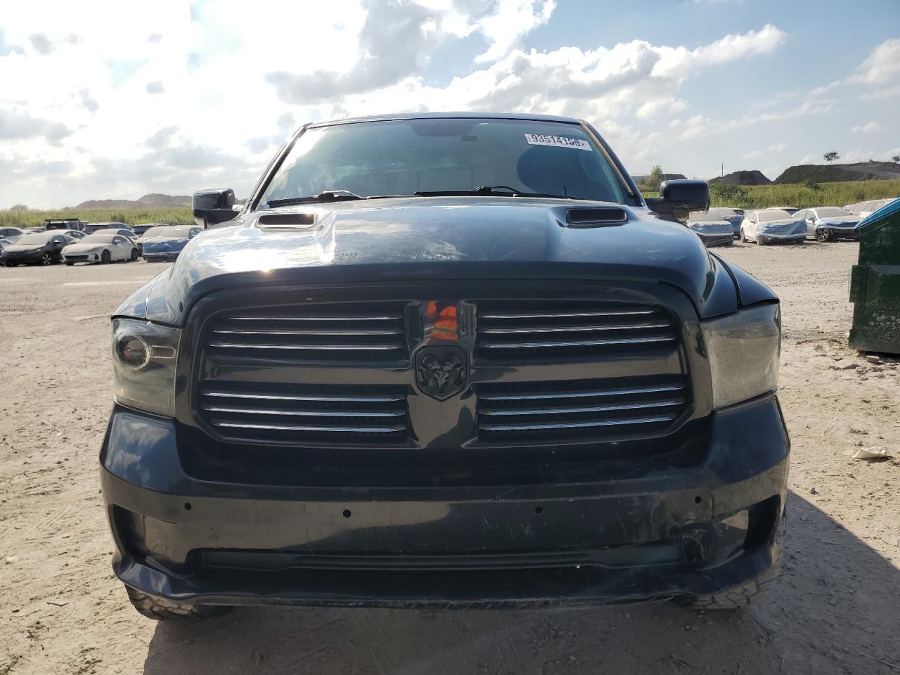 RAM 1500 SPORT