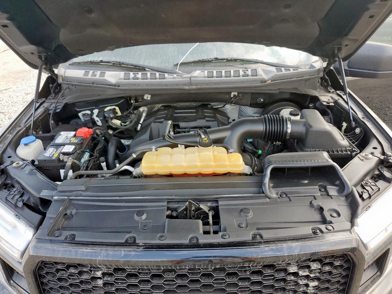 FORD F-150 SUPER CAB