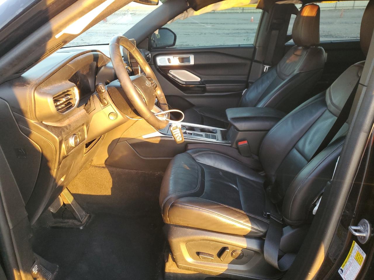 FORD EXPLORER PLATINUM