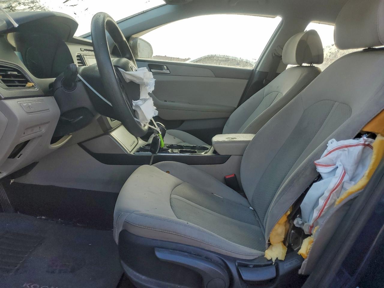 Lot #3301700632 2017 HYUNDAI SONATA SE