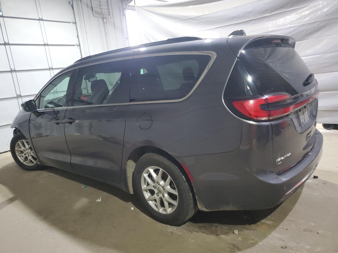 CHRYSLER PACIFICA TOURING L