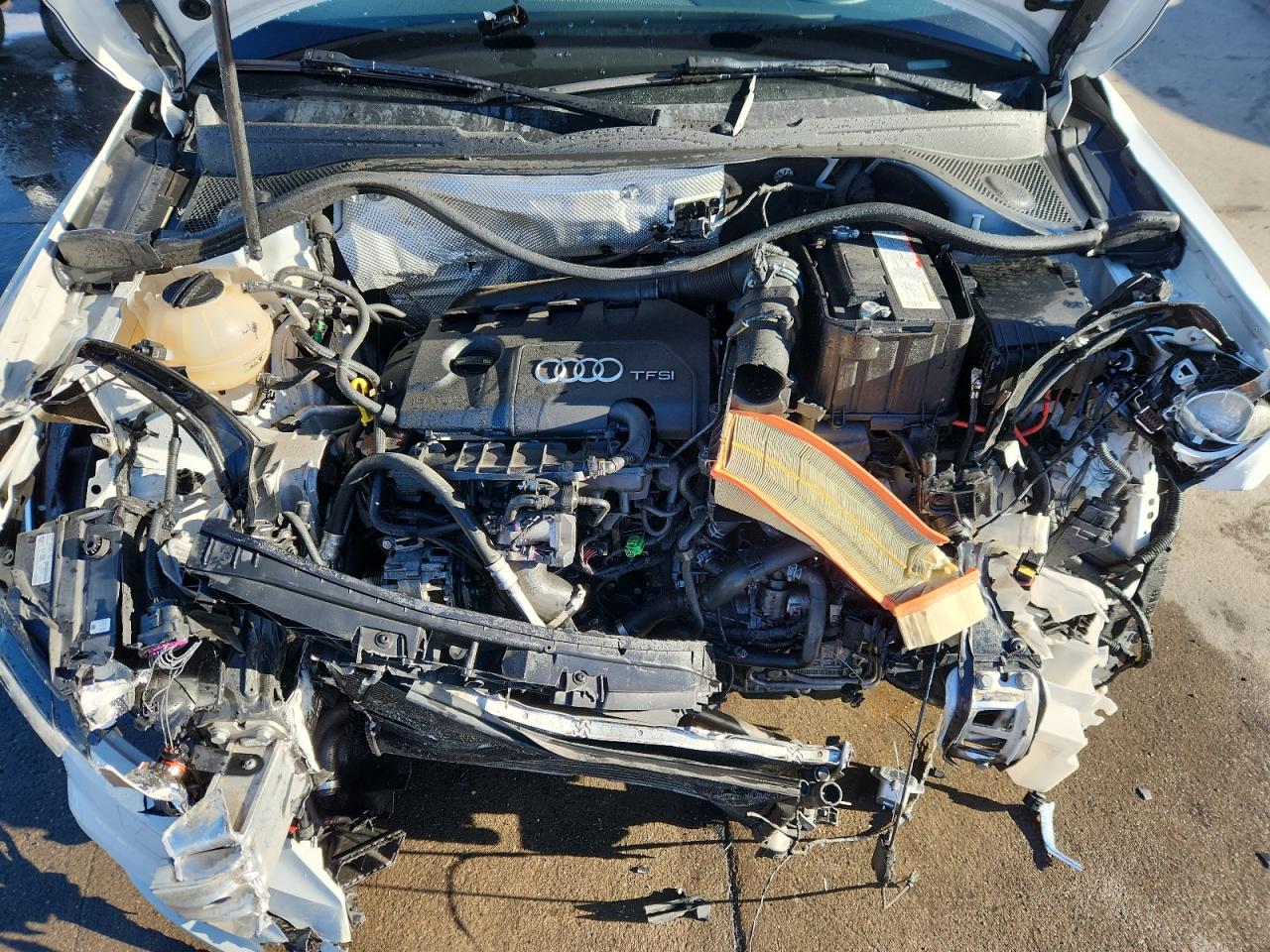 AUDI Q3 PREMIUM PLUS