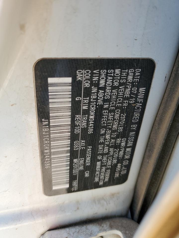 NISSAN ROGUE SPORT S