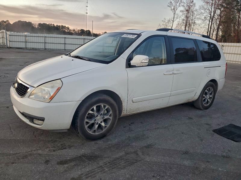 Global Auto Auctions: 2014 KIA SEDONA LX