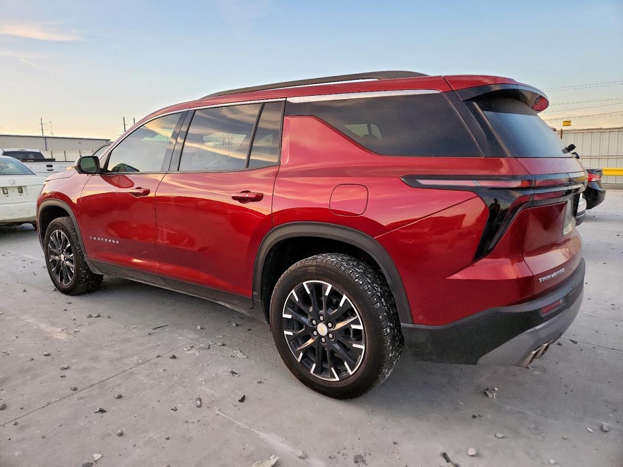 CHEVROLET TRAVERSE LT