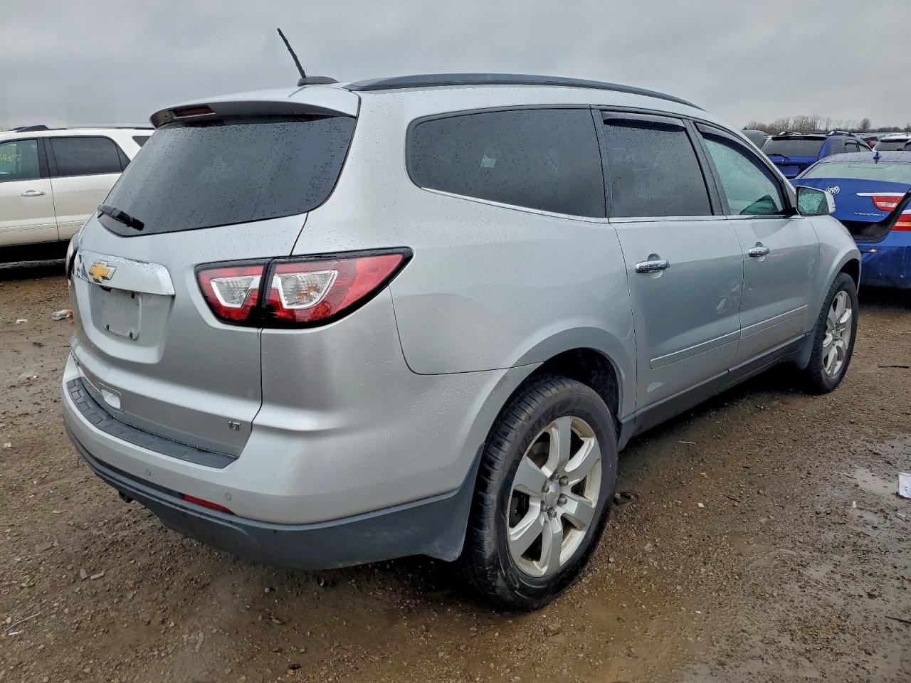 CHEVROLET TRAVERSE LT