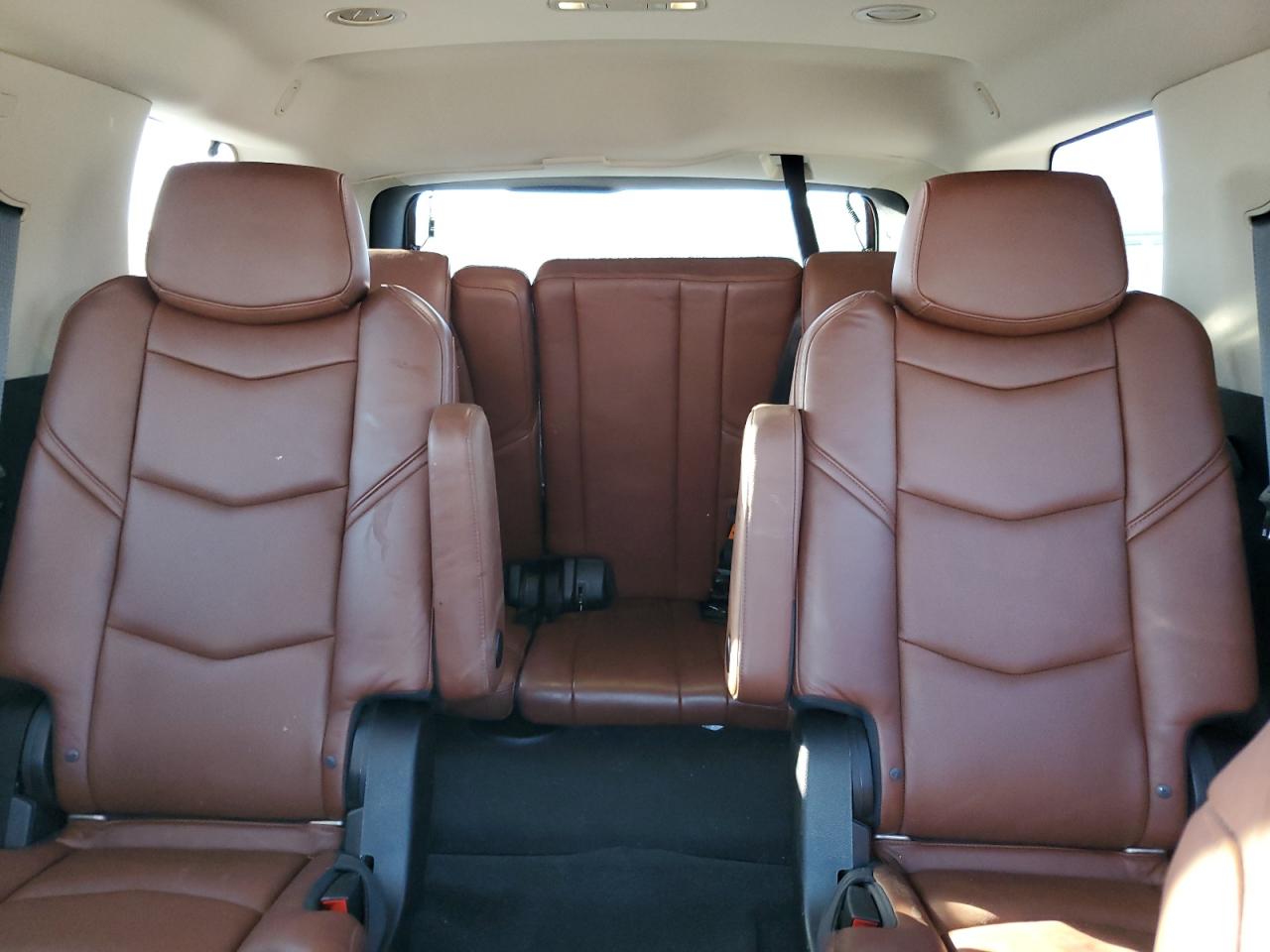 CADILLAC ESCALADE PREMIUM LUXURY