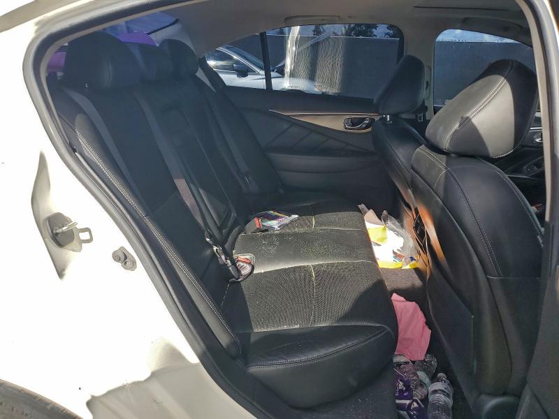 2018 INFINITI Q50 LUXE #3308239170