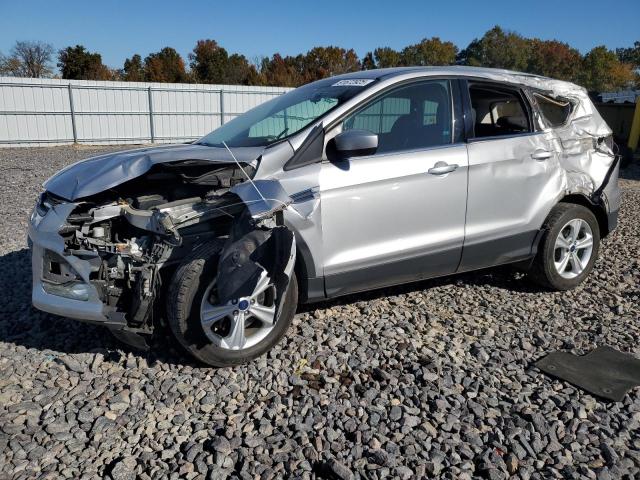 Global Auto Auctions: 2016 FORD ESCAPE SE