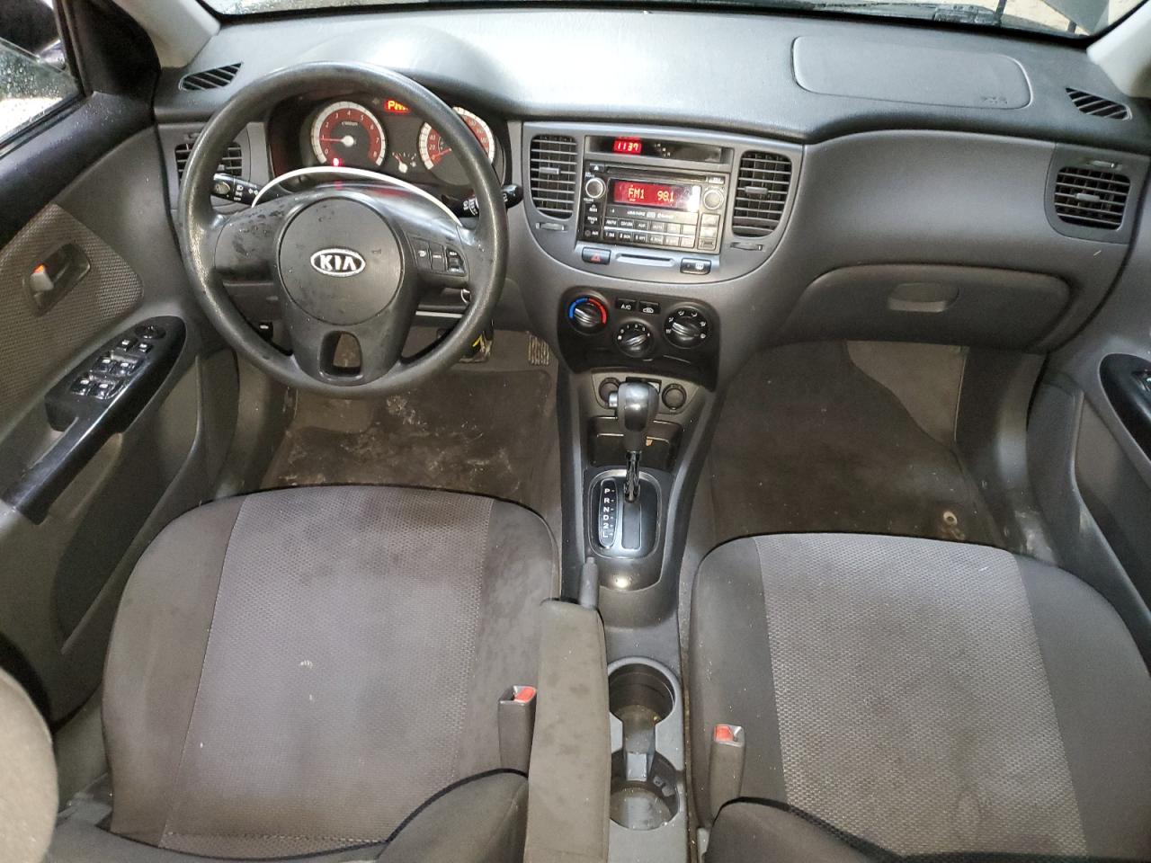 KIA RIO LX
