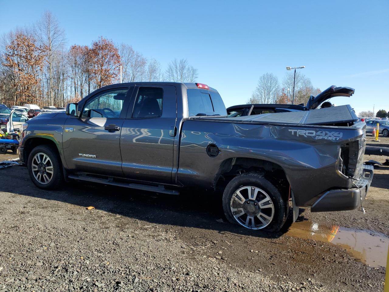 Lot #3311583765 2018 TOYOTA TUNDRA DOU