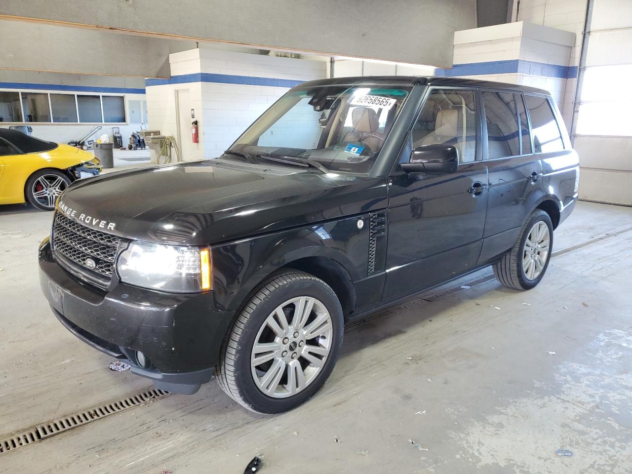 LAND ROVER RANGE ROVER HSE LUXURY