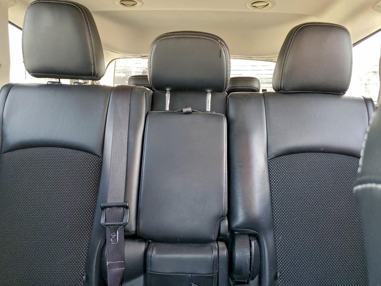 DODGE JOURNEY CROSSROAD