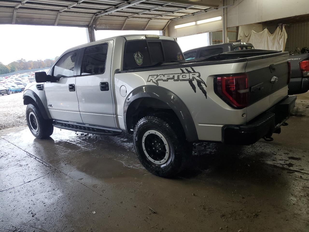 FORD F-150 SVT RAPTOR
