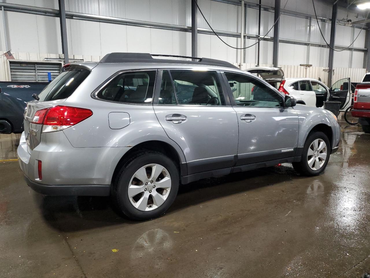 SUBARU OUTBACK 2.5I