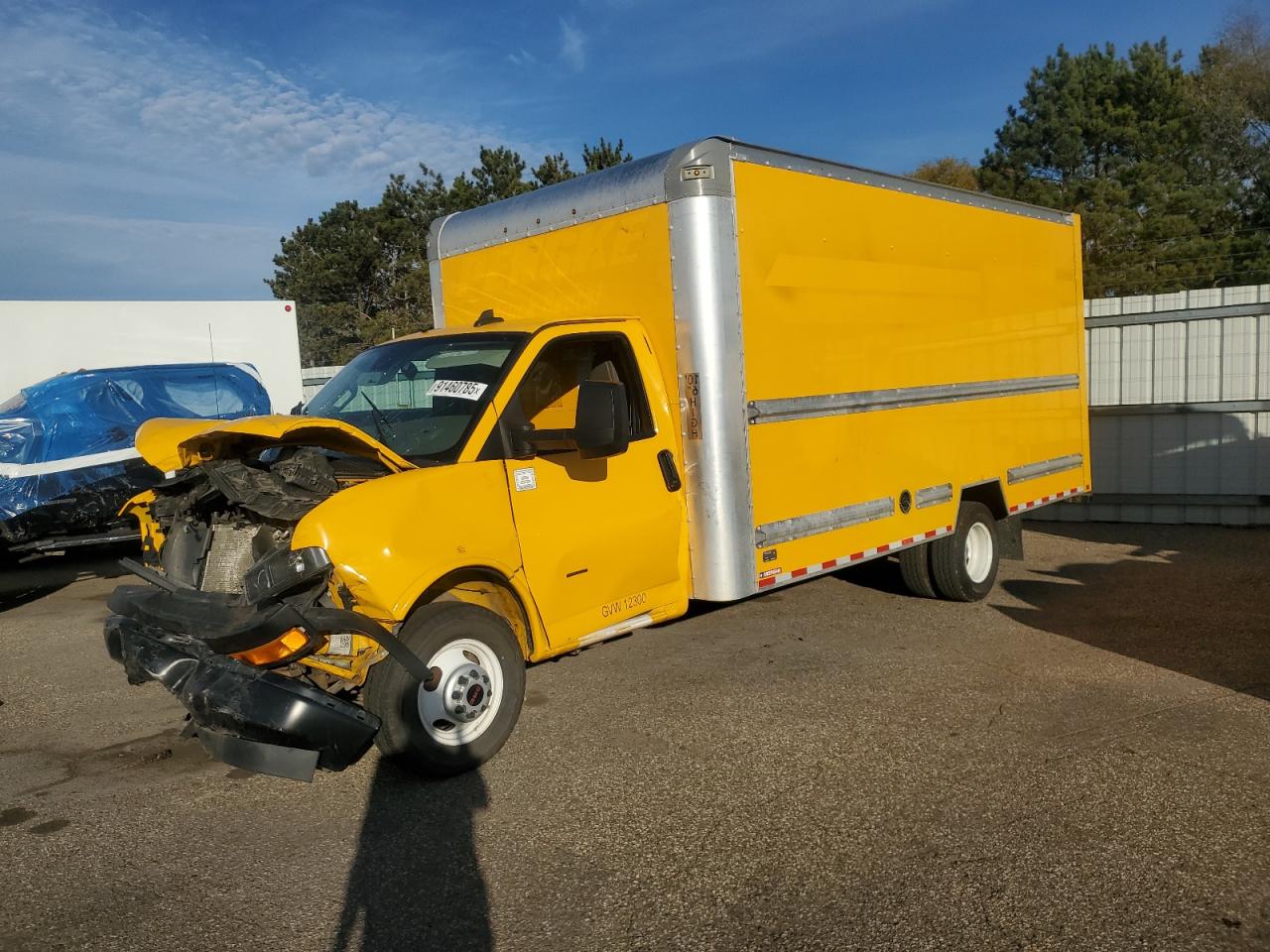 Lot #3291215961 2022 GMC SAVANA CUT