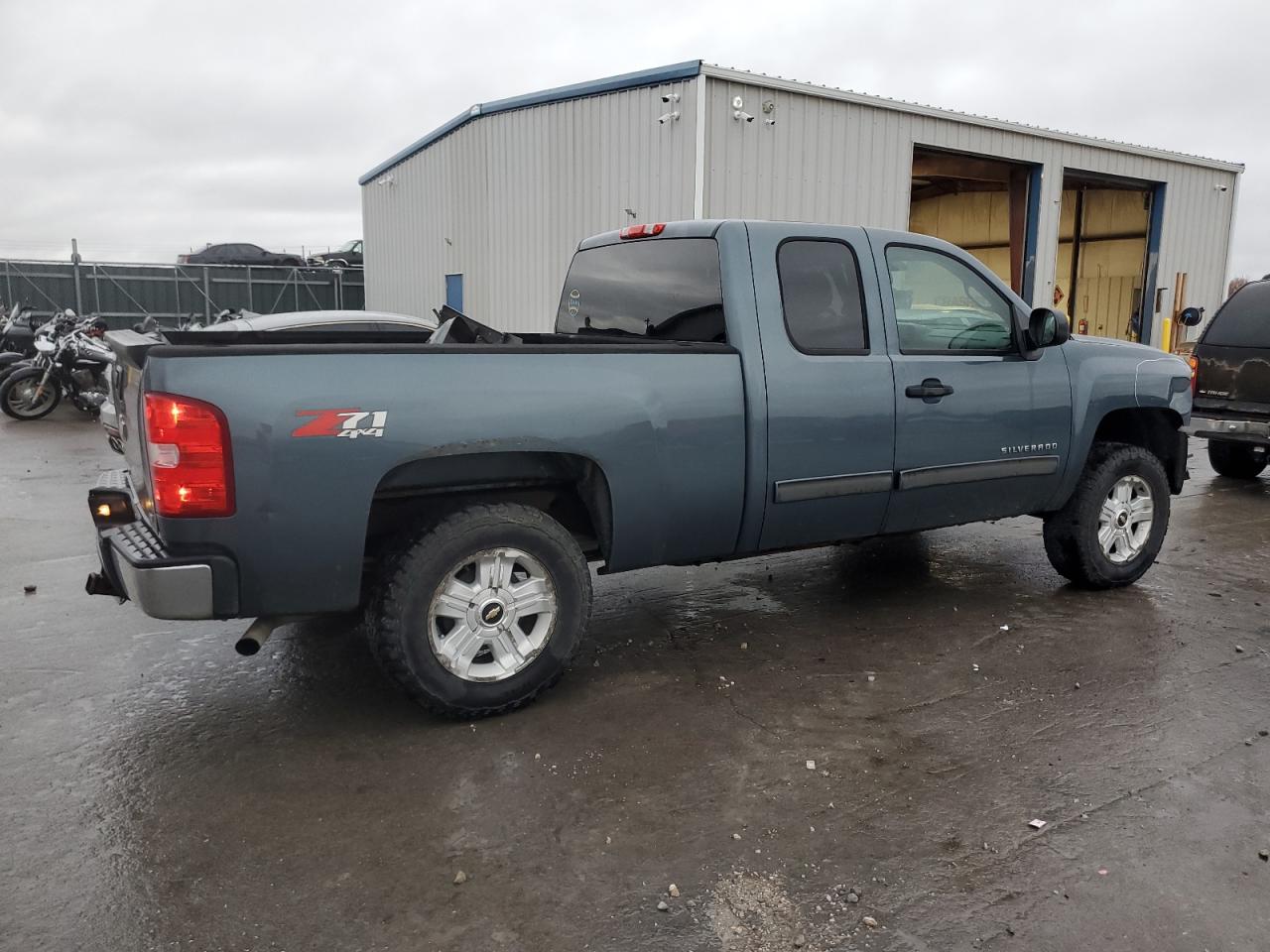CHEVROLET SILVERADO K1500 LT