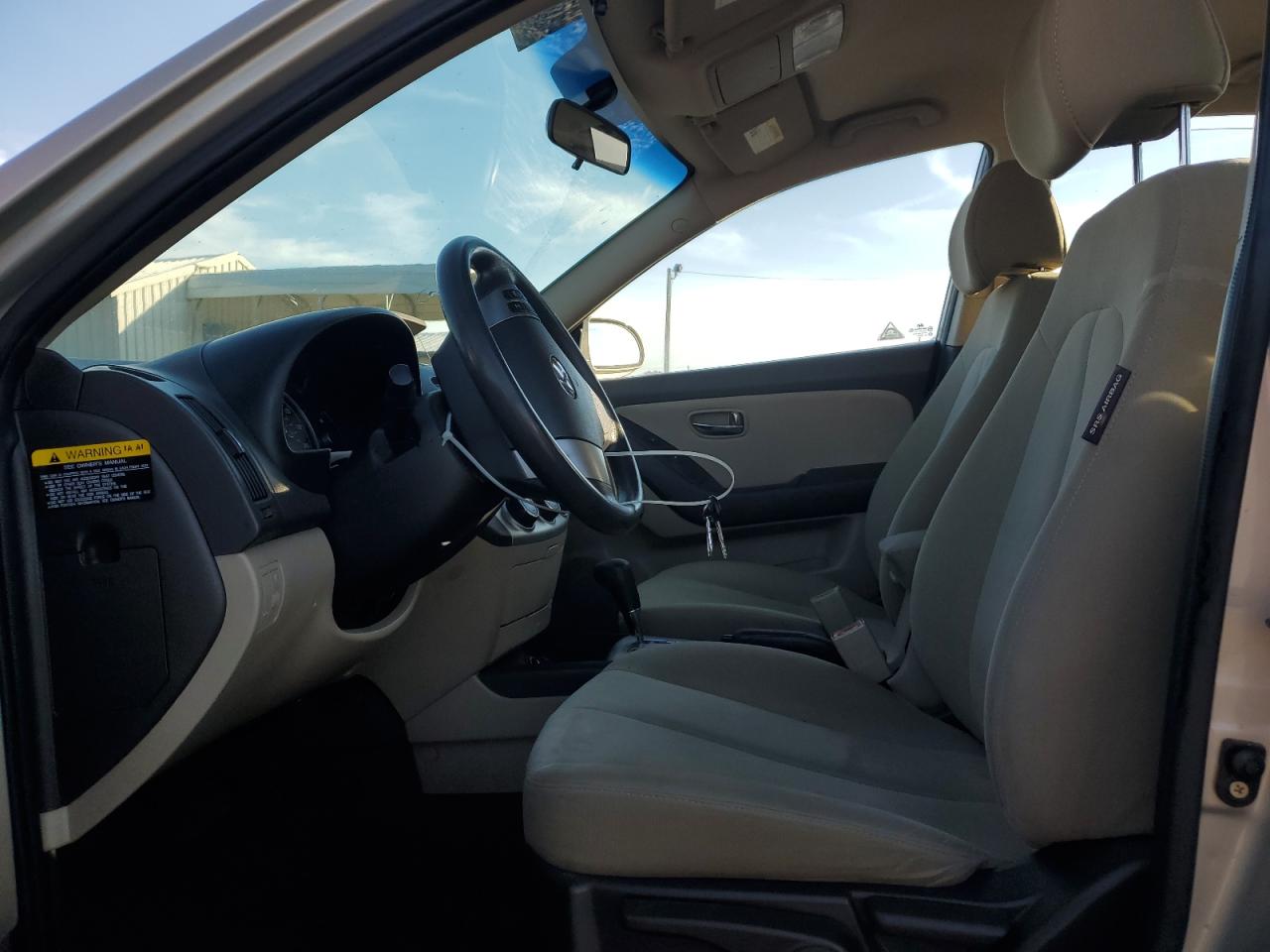 HYUNDAI ELANTRA BLUE