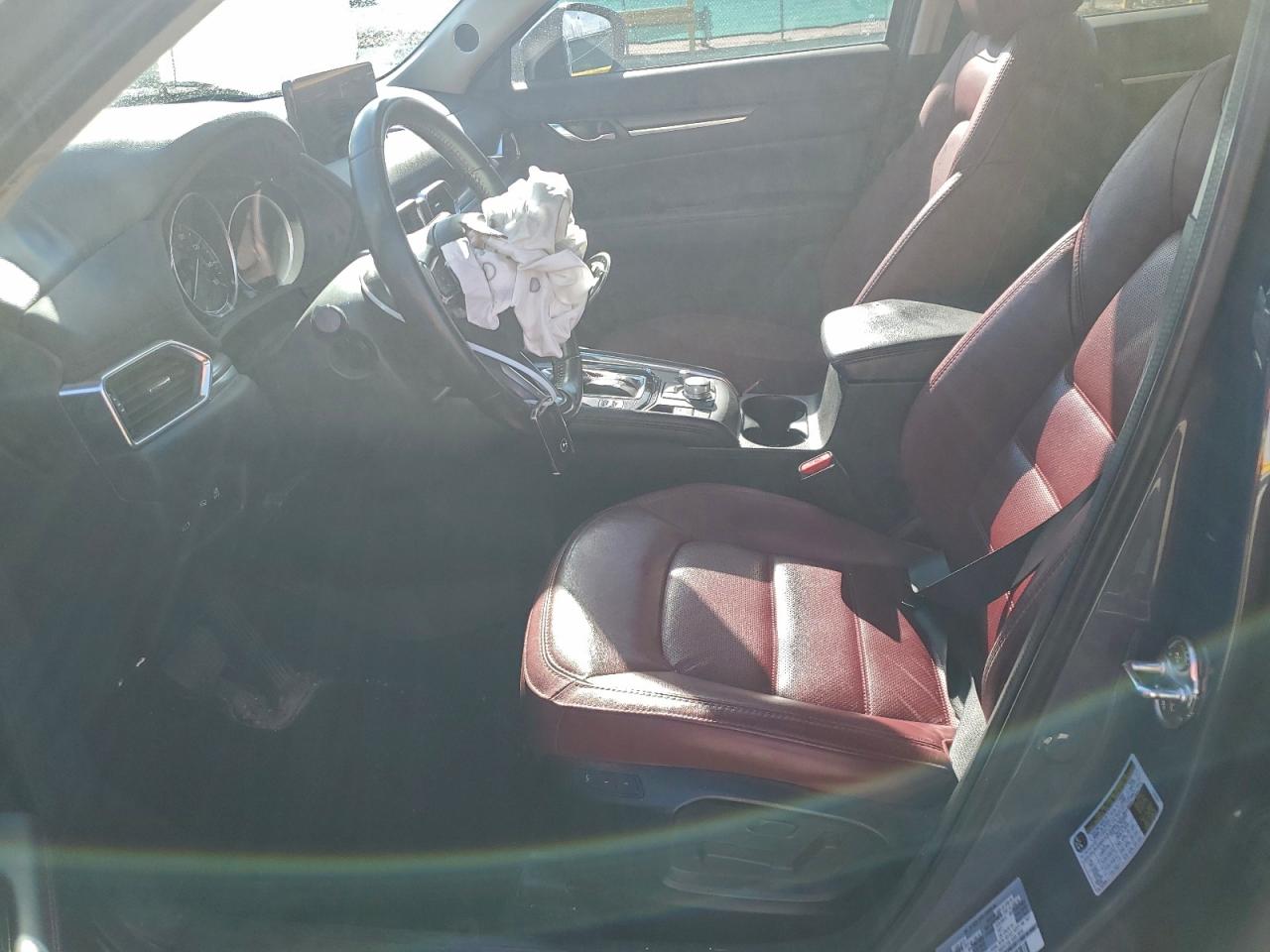 MAZDA CX-5 CARBON EDITION